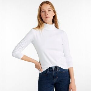 L.L. Bean Women's White Turtleneck Long Sleeve Top